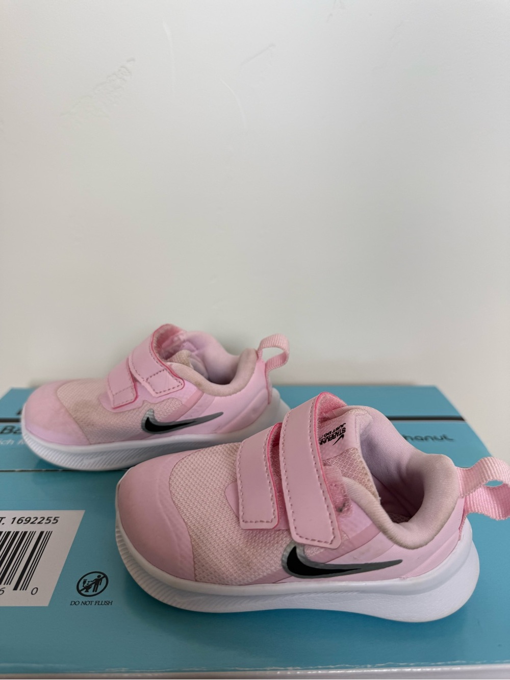 Nike Toddler Pink Velcro Athletic Sneakers